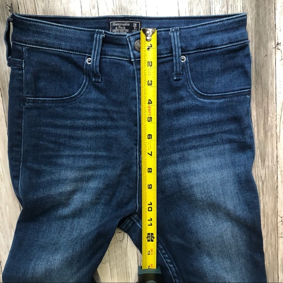 Abercrombie and Fitch Simone High Rise Jean Legging - Picture 7 of 10